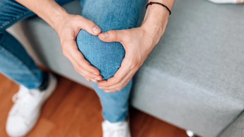 Rimedi per dolore al ginocchio: cosa fare per alleviare il fastidio
